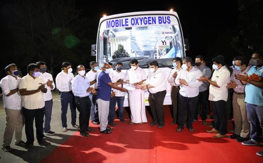 Officials inaugurate a mobile oxygen bus as part of SRP Foundation's emergency relief response.